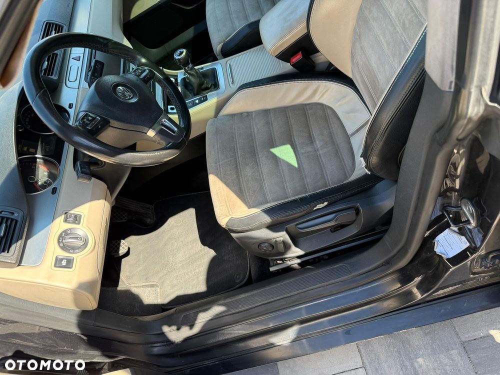 Volkswagen Passat CC 2.0 TDI DPF 4Mot - 20