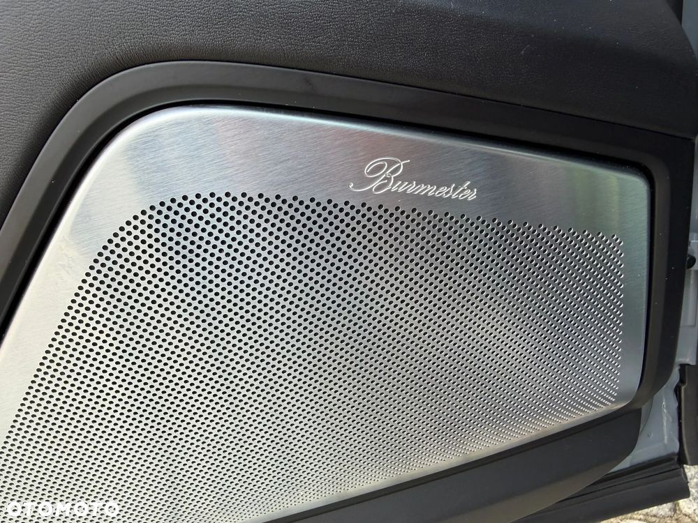 Porsche Cayenne - 17