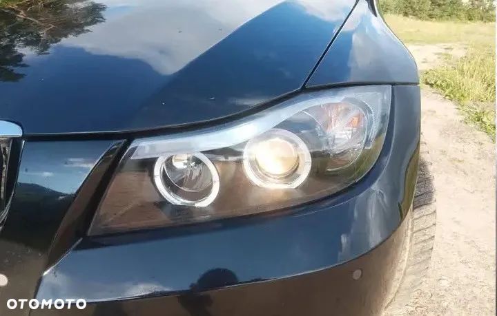 BMW Seria 3 320d - 4