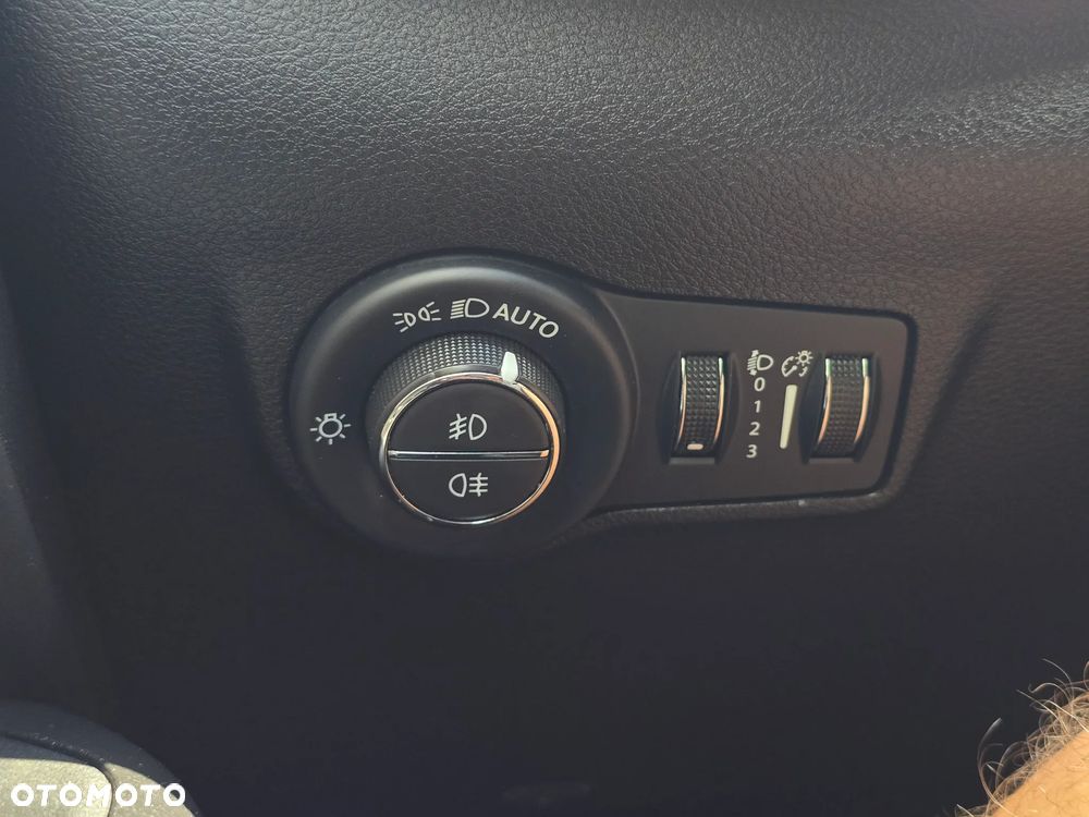 Jeep Compass 1.3 T4 4xe Automatik Limited - 29
