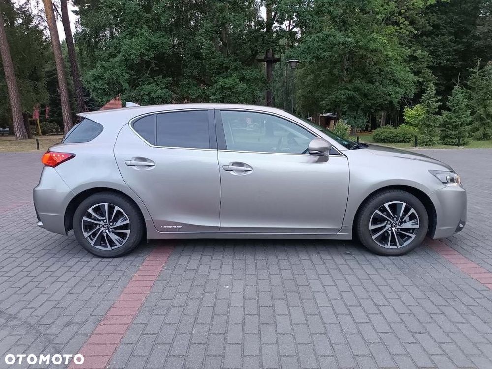Lexus CT 200h Elegance EU6 - 4