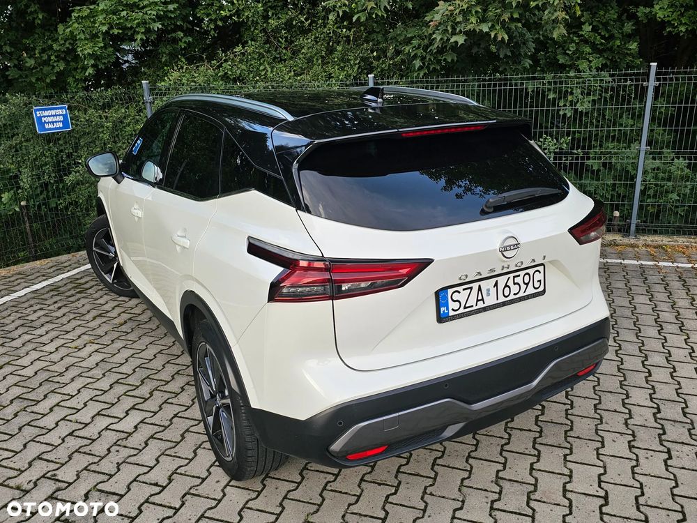 Nissan Qashqai 1.3 DIG-T 4x4 MHEV Xtronic Tekna - 18
