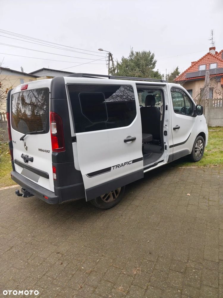 Renault Trafic 2.0 dCi EDC - 2