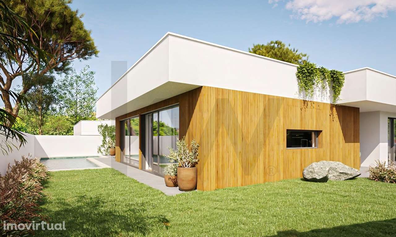 Moradia T4 Térrea com Piscina e Jardim Interior em Fernão Ferro - Grande imagem: 3/10
