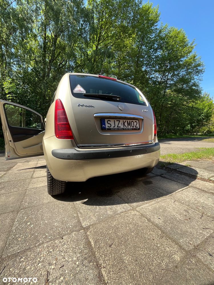 Lancia Musa 1.9 MTJ Oro - 13