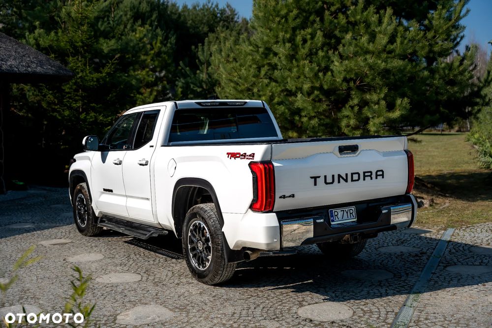 Toyota Tundra - 3
