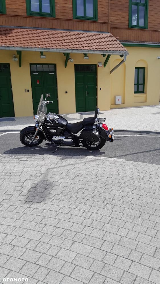 Suzuki Boulevard - 2