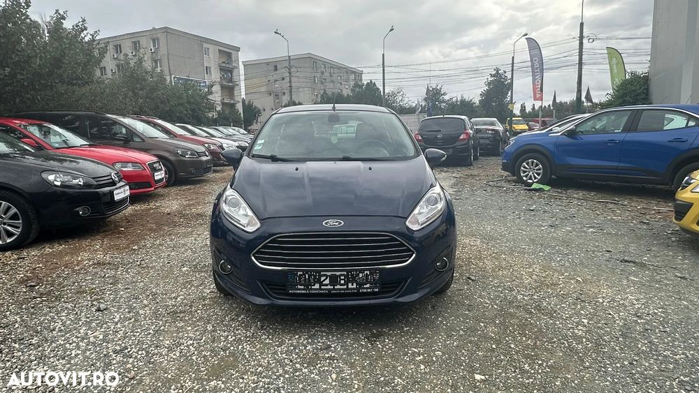 Ford Fiesta - 2