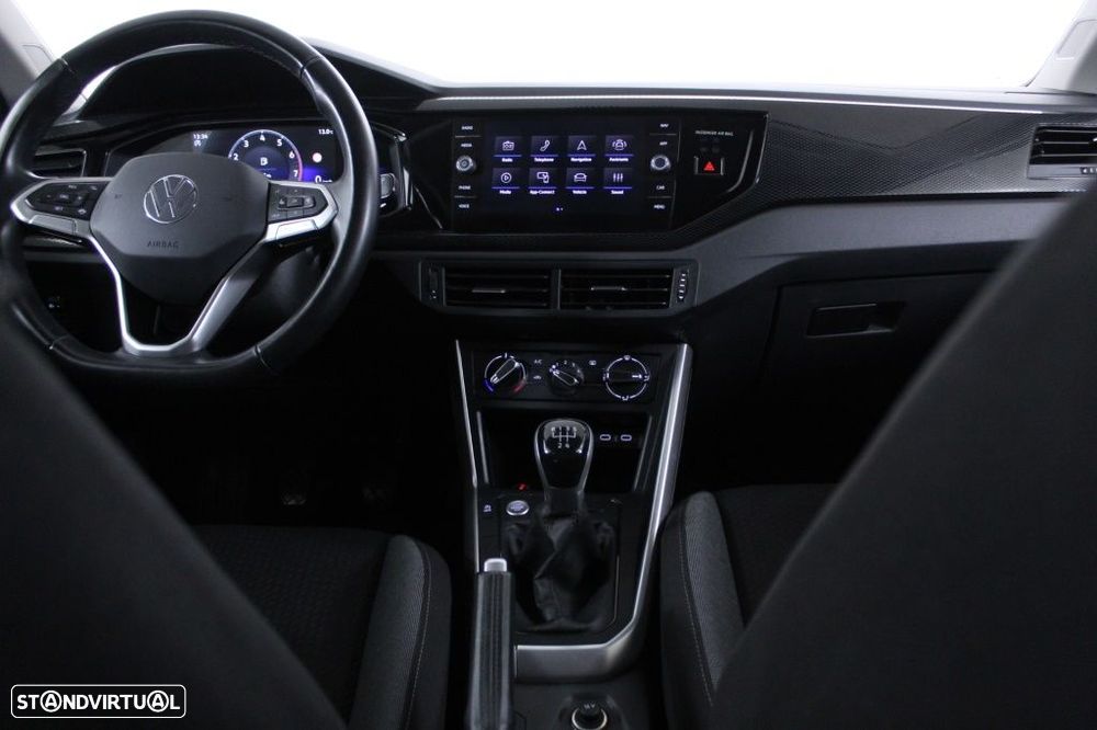 VW Taigo 1.0 TSI Urban - 17