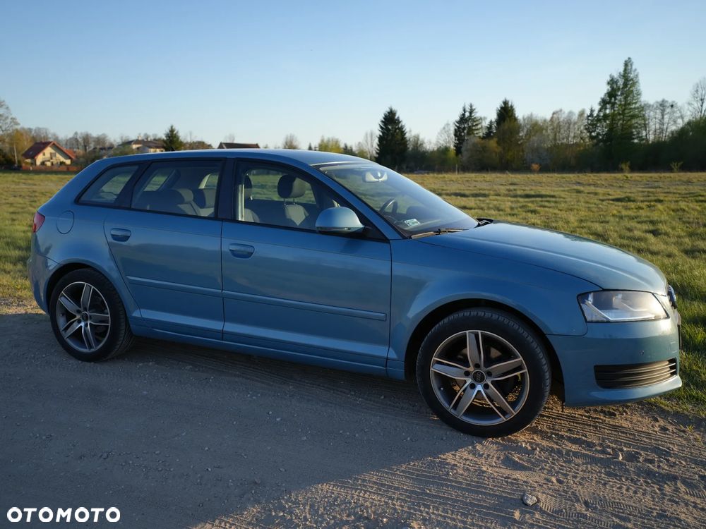 Audi A3 Sportback 1.4 TFSI Attraction - 3