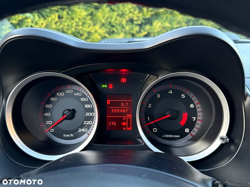 Mitsubishi Lancer 1.8 Intense - 25