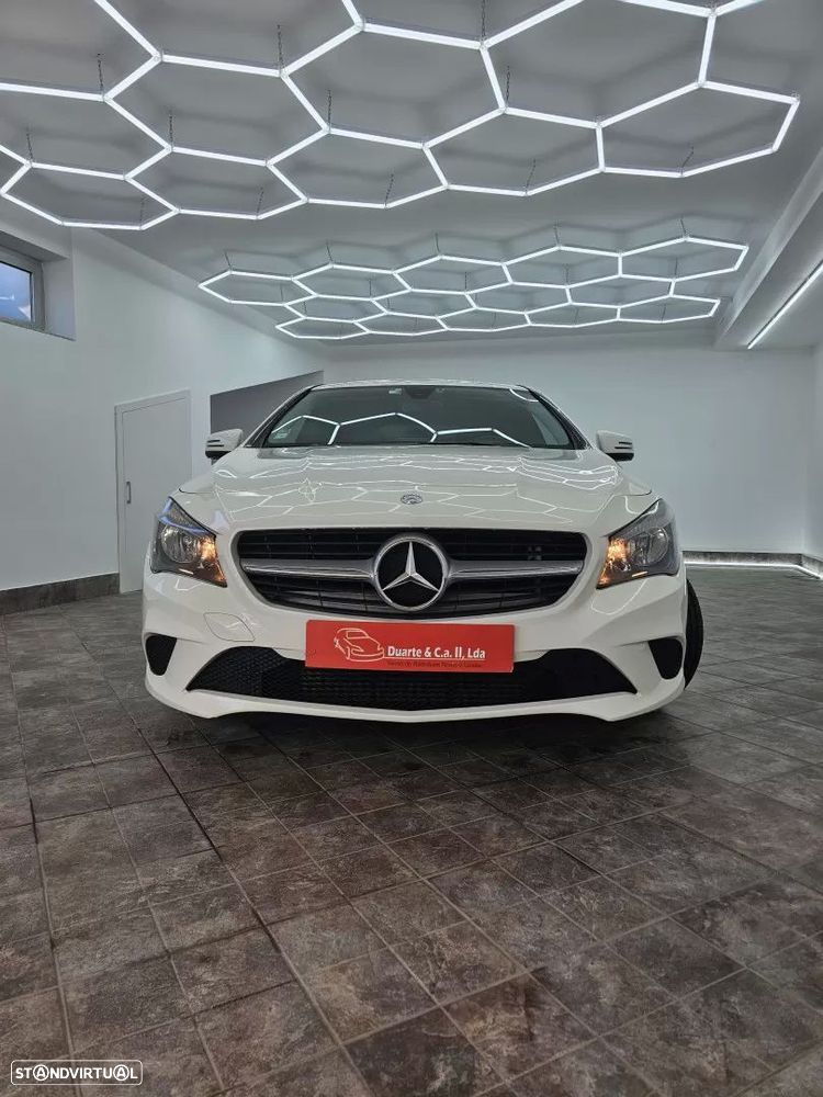 Mercedes-Benz CLA 180 d Urban - 29
