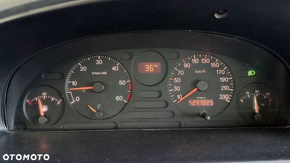 Peugeot 806 - 9
