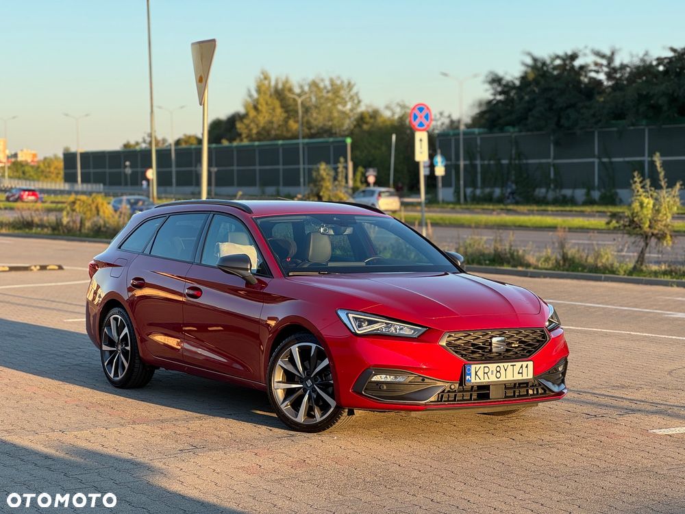 Seat Leon 1.5 eTSI FR DSG - 3