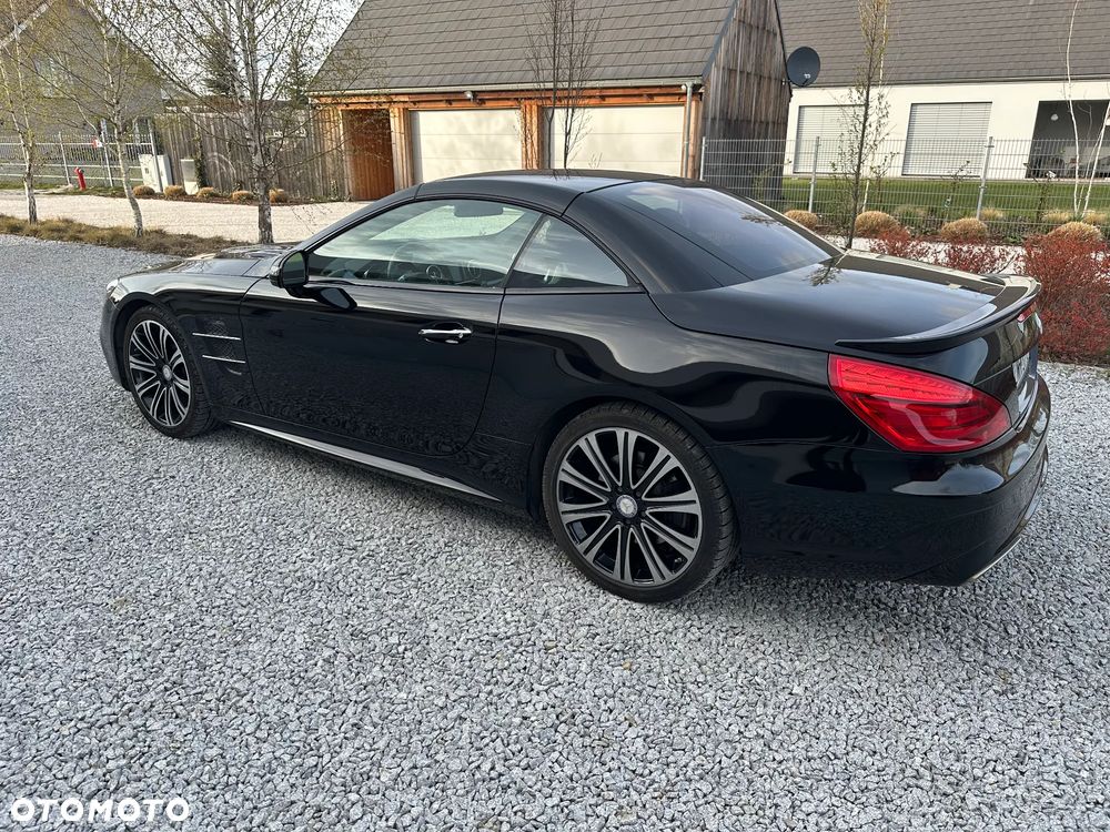 Mercedes-Benz SL - 26