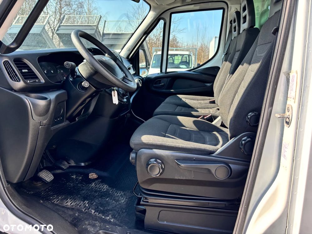 Iveco IVECO DAILY CHŁODNIA KONTENER PODWOZIE DO ZABUDOWY KILKANAŚCIE SZTUKDAILY 70C17,70C18,70C15,72C18 - 9