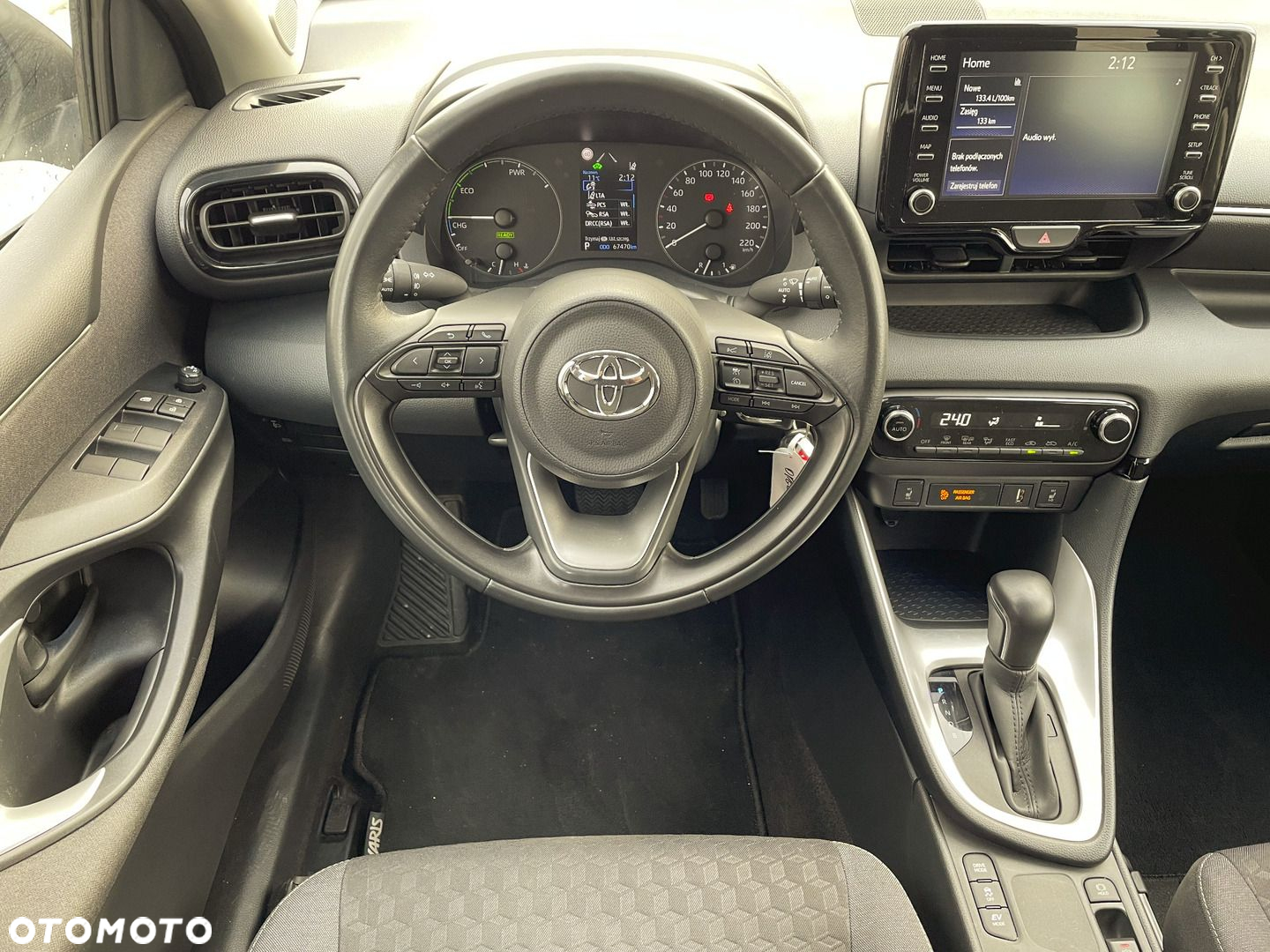 Toyota Yaris - 15