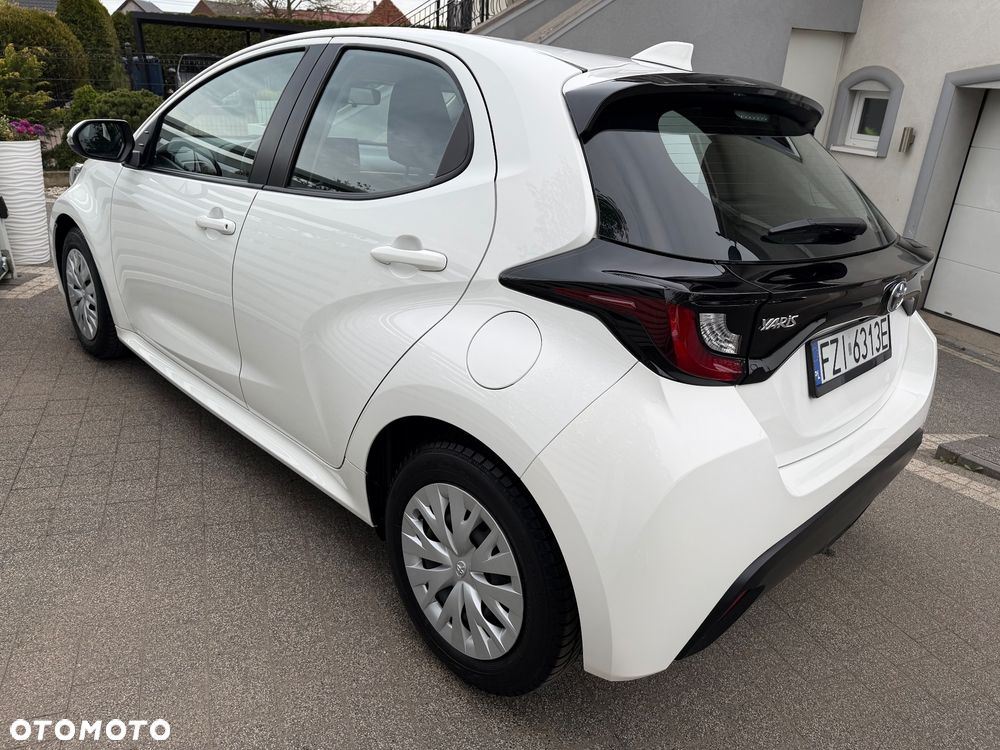 Toyota Yaris Hybrid 1.5 Active - 4
