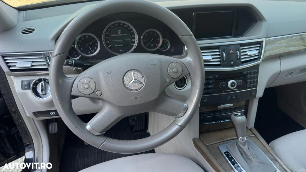 MERCEDES-BENZ E-Class 2010 — imagine 16