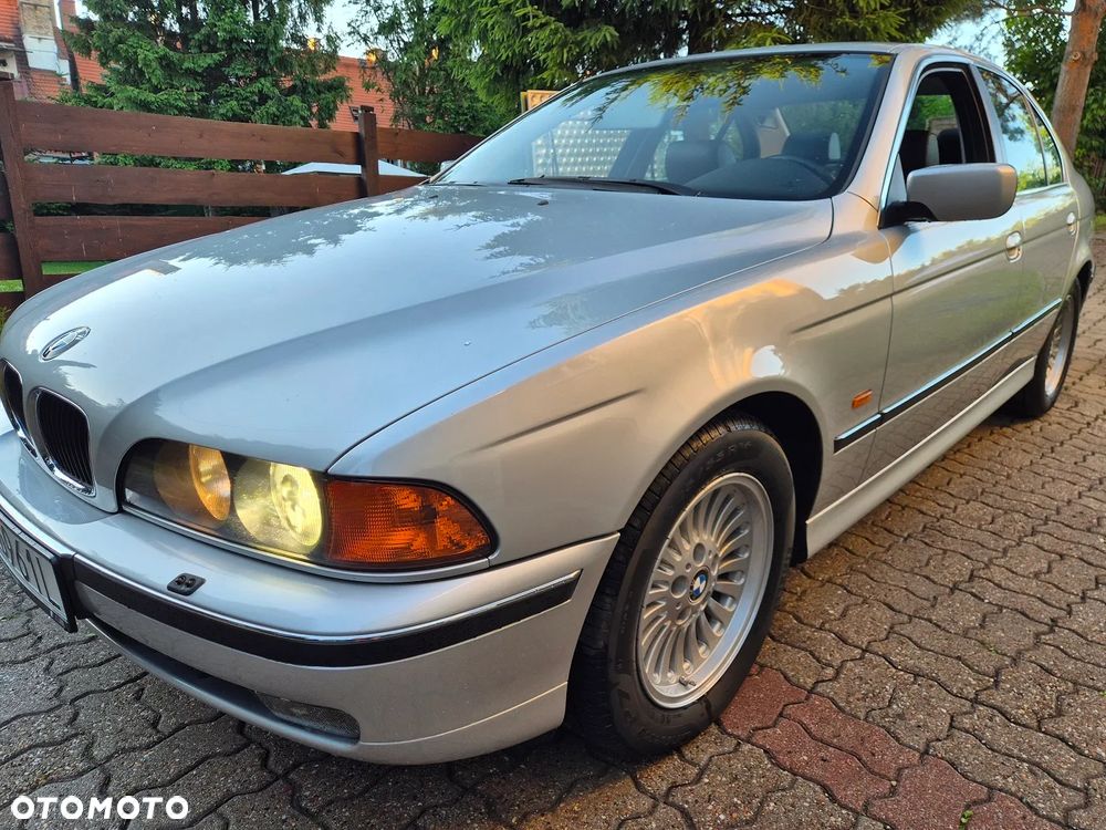 BMW Seria 5 - 12