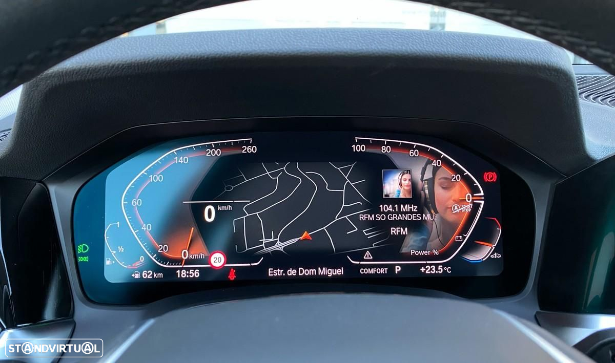 BMW 320 i Touring Line Sport - 26