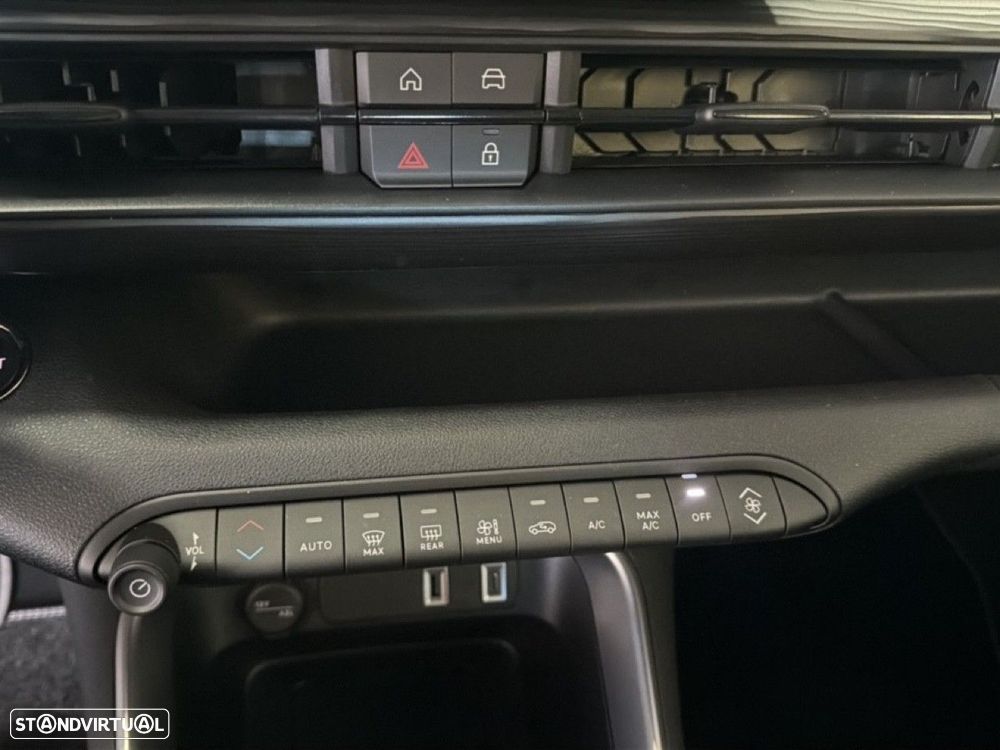 Jeep Avenger 1.2 GSE T3 Altitude - 3