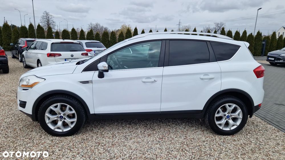 Ford Kuga 2.0 TDCi 2x4 Titanium - 23