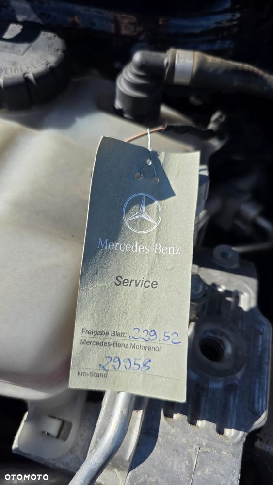Mercedes-Benz Klasa B 180 7G-DCT Progressive - 33