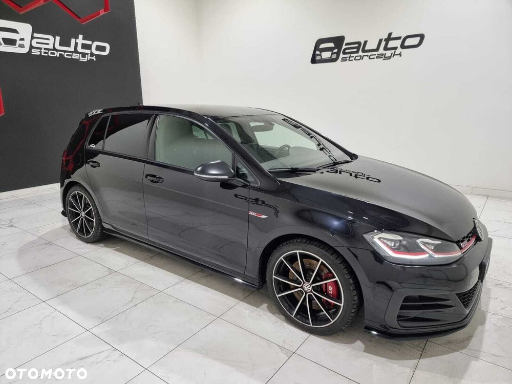 Volkswagen Golf - 7