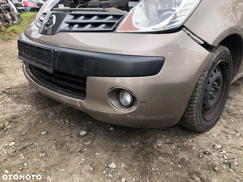 Zderzak przód  Nissan Note E11 C30C - 3