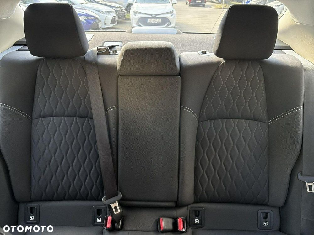 Toyota Corolla 1.8 Hybrid Comfort - 28