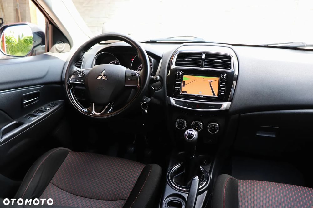 Mitsubishi ASX - 27