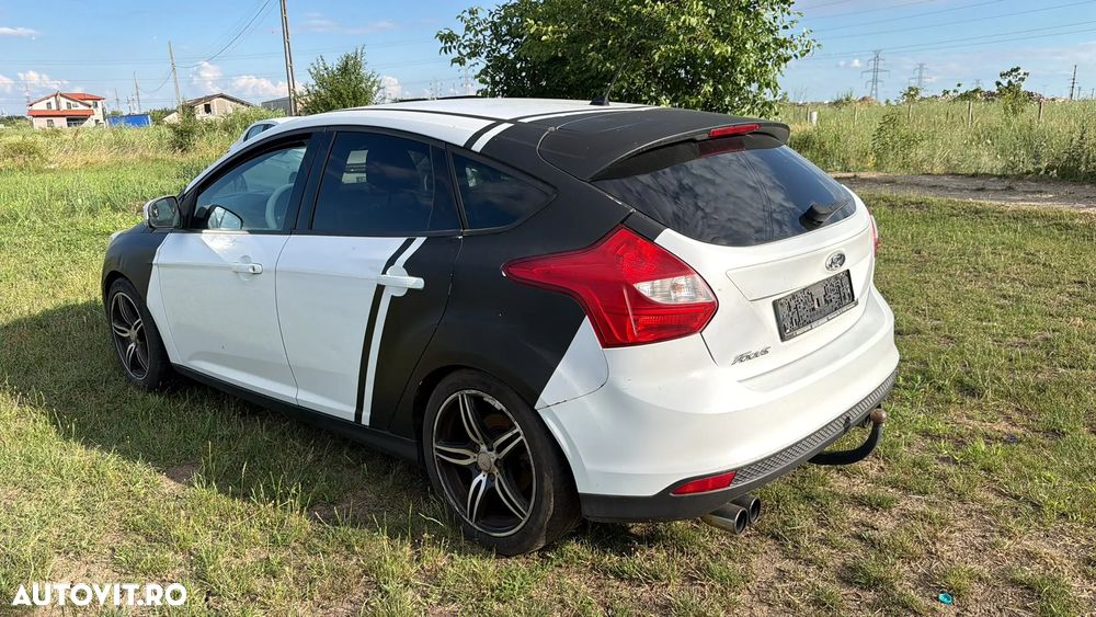 Ford Focus - 3