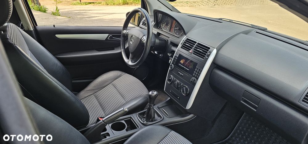 Mercedes-Benz Klasa A 150 Avantgarde Edition 10 - 23