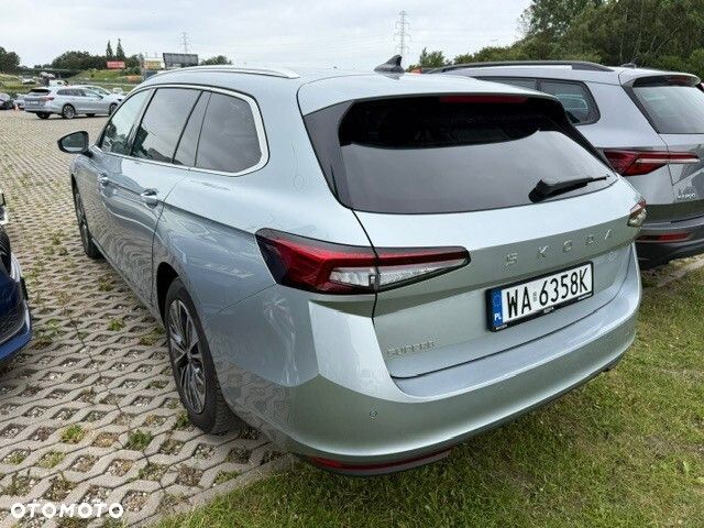 Skoda Superb 1.5 TSI mHEV Selection DSG - 3