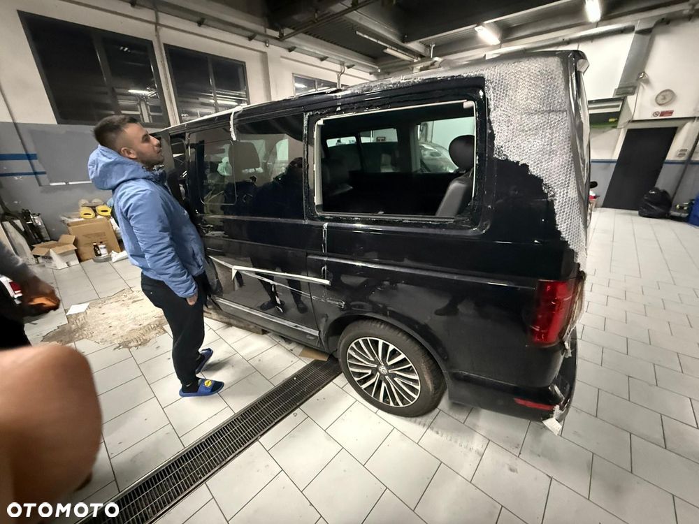 Volkswagen Multivan 6.1 2.0 TDI L1 Highline 4Motion DSG - 5