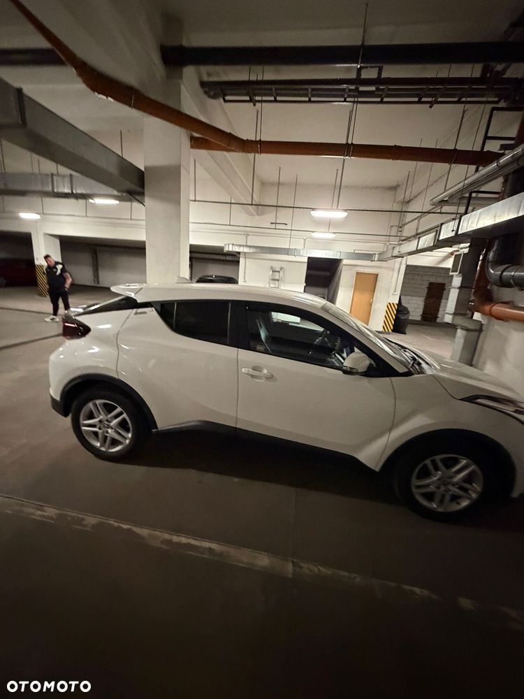 Toyota C-HR - 21