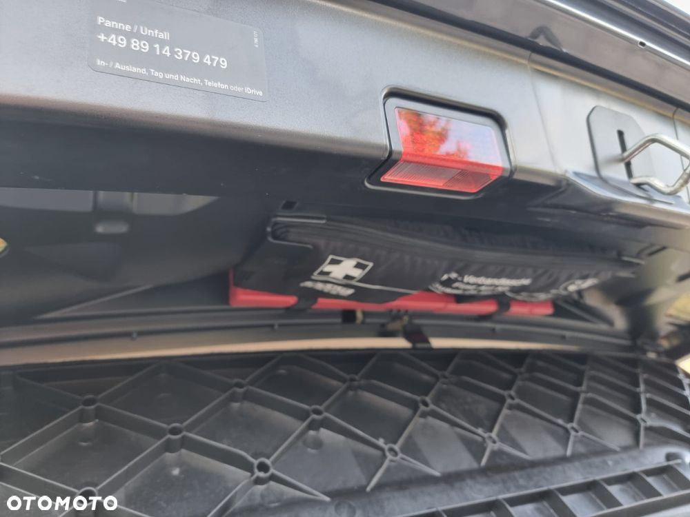 BMW Seria 5 520d xDrive Sport Line - 16