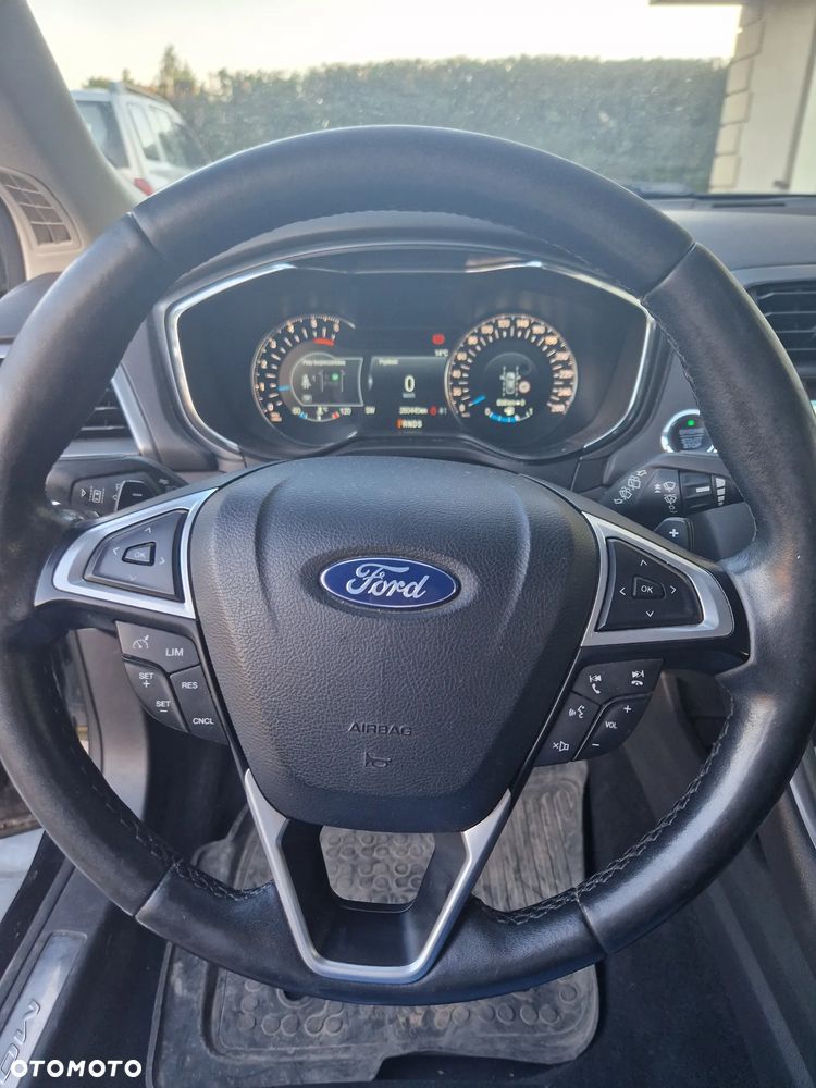 Ford Mondeo 2.0 TDCi Titanium PowerShift - 5