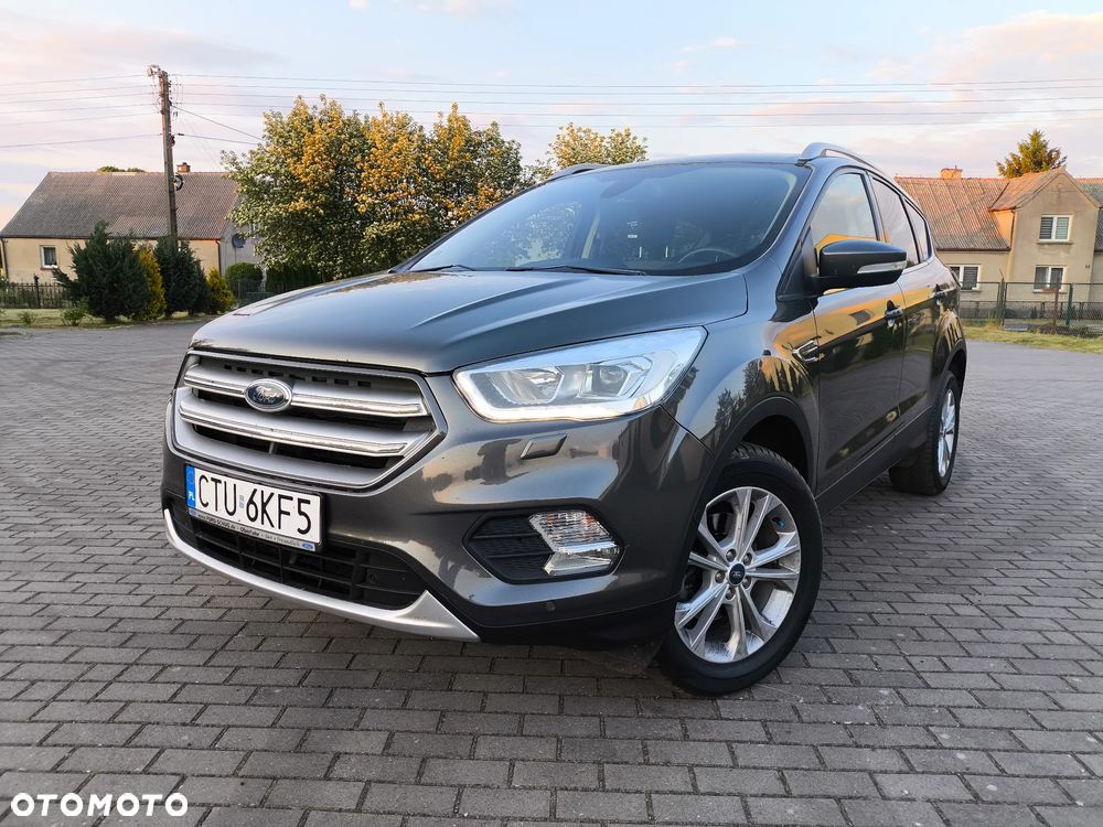 Ford Kuga - 1