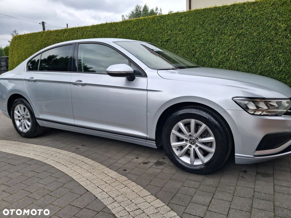 Volkswagen Passat 2.0 TDI EVO Business - 4
