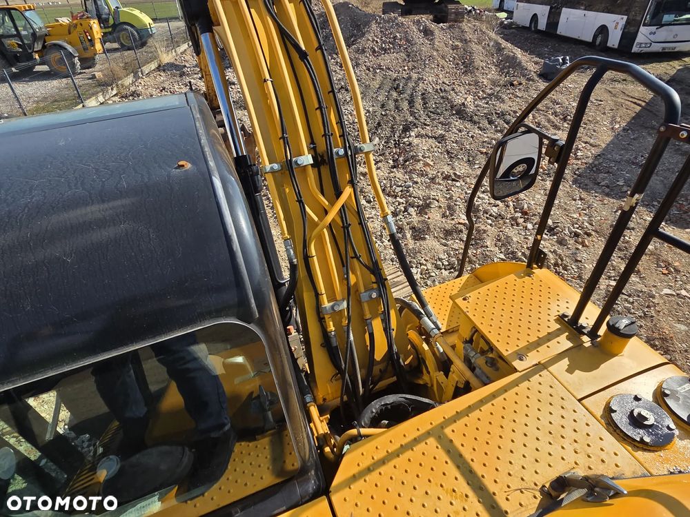 JCB JS130LC / SPROWADZONA / 3 ŁYŻKI / 7140 MTH - 28