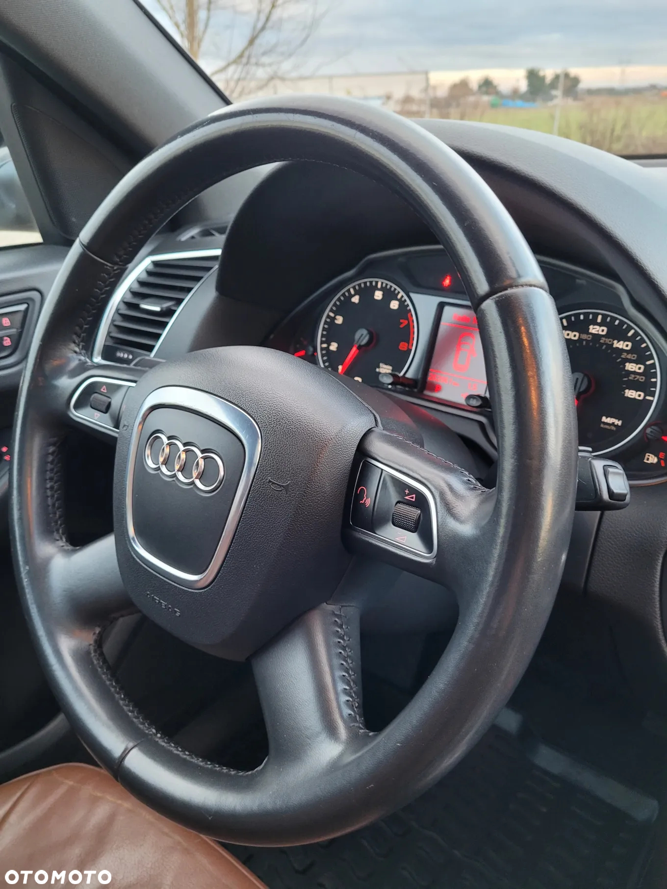 Audi Q5 3.2 FSI Quattro S tronic - 25