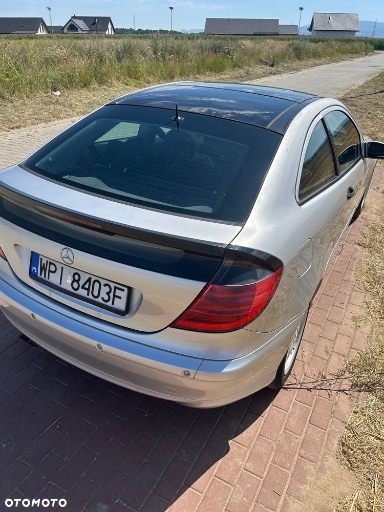 Mercedes-Benz Klasa C 180 Kompressor Automatik - 17