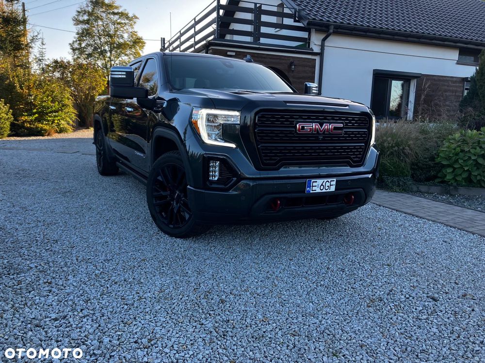 GMC Sierra