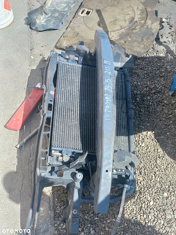 Vw Passat B5 lift 2.0 Benzyna pas przedni chłodnice kompletny