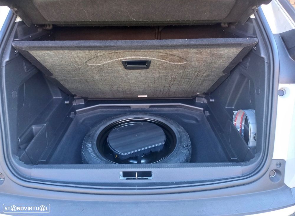 Peugeot 3008 BlueHDi 130 Stop & Start EAT8 Allure - 6