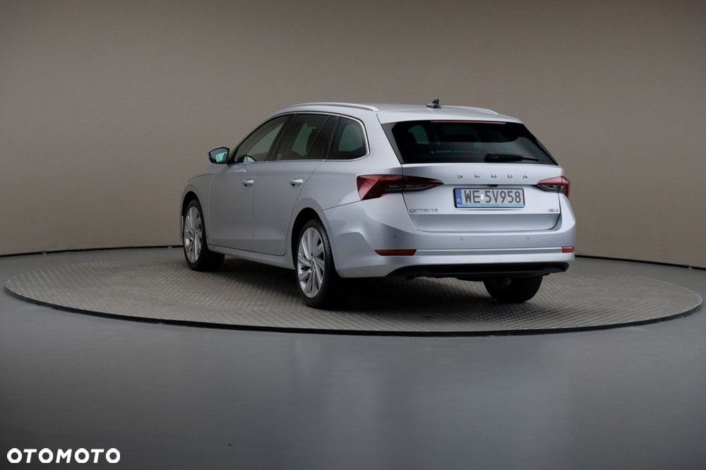Skoda Octavia - 2