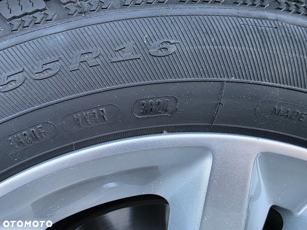 Peugeot 308 SW 17-21 - 8