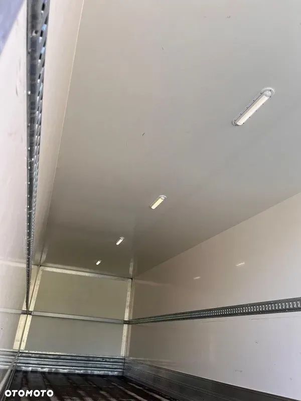 Mercedes-Benz ATEGO 1318L IZOTERMA 8.20 m | 20 PALET | EURO-6 - 14